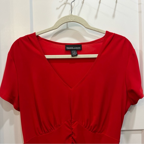 Frank Lyman Designs Women’s Short Sleeve Red Blouse Rouched Draped Front Size 14 - Picture 2 of 7